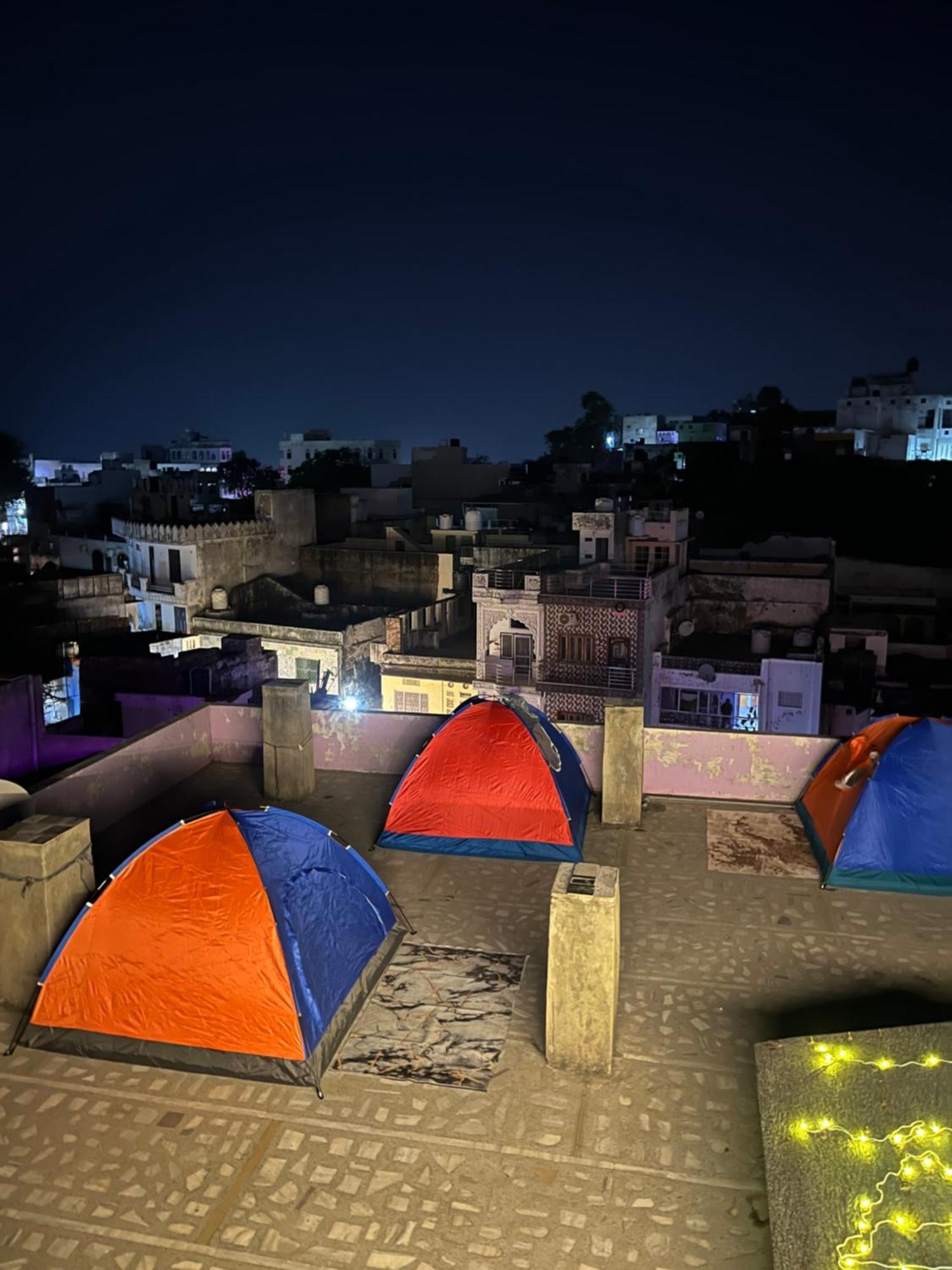 The Old Town Hostel Pushkar Buitenkant foto